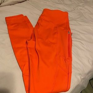Fabletics high waisted motion365 leggings